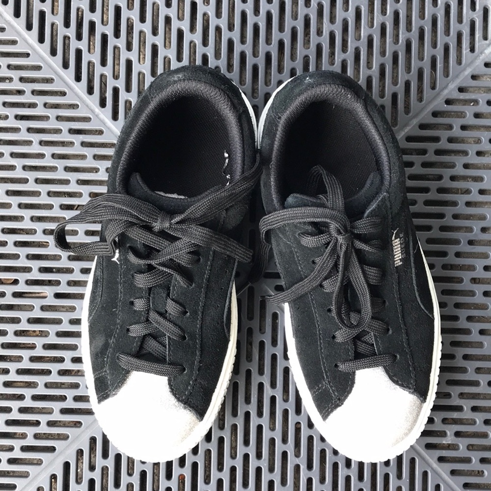 PUMA Suede Platform Glam Sneakers - EUC
